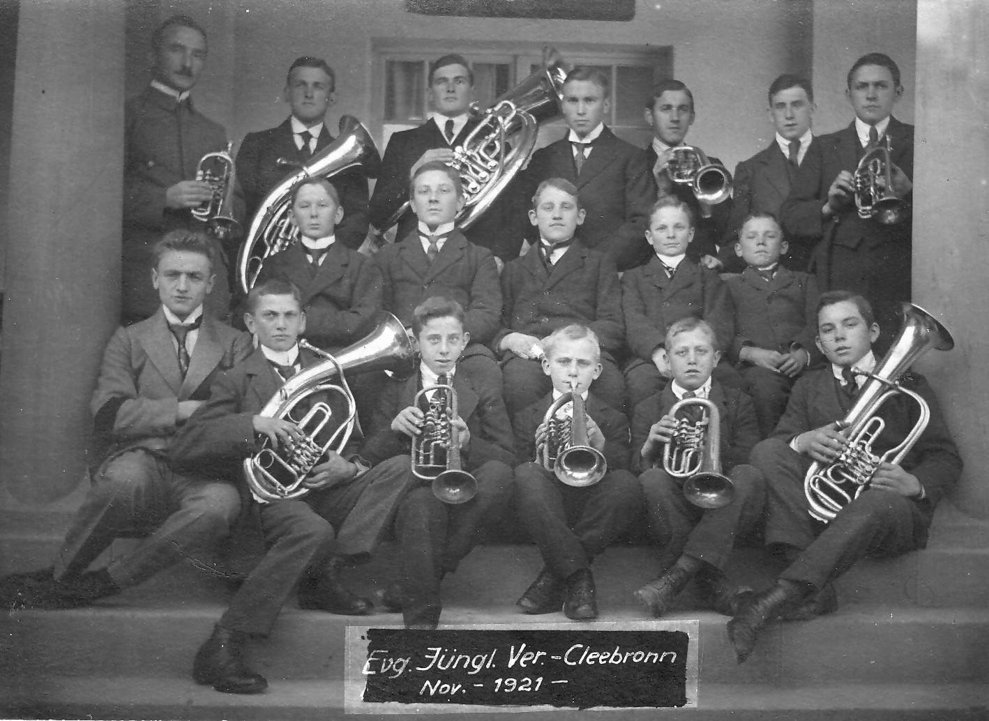 Jünglingsverein Cleebronn im November 1921 Jünglingsverein Cleebronn im November 1921